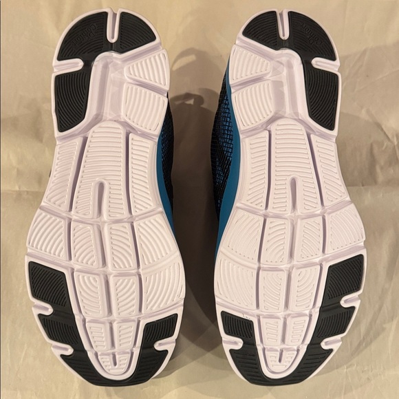 Dr. Comforts Jason tieless Men's Athletic Shoe Blue size 11 XW - Picture 2 of 6